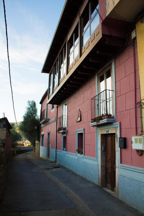 Casa Castane Guest House Puente de Domingo Florez Exterior foto